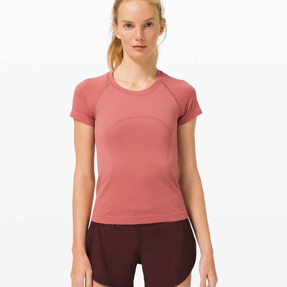 Lululemon Swiftly Tech Short Sleeve 2.0 *Race Cherry Tint